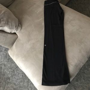 Lululemon reverse pant